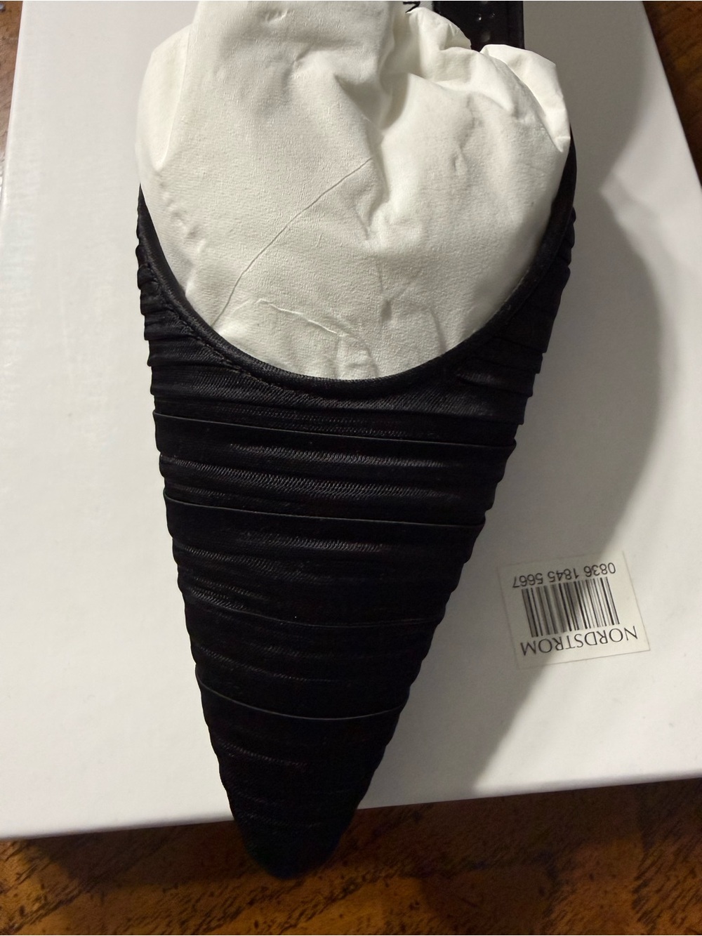 Manolo Blahnik Black Pointed Slip-On Mules - Picture 6 of 7